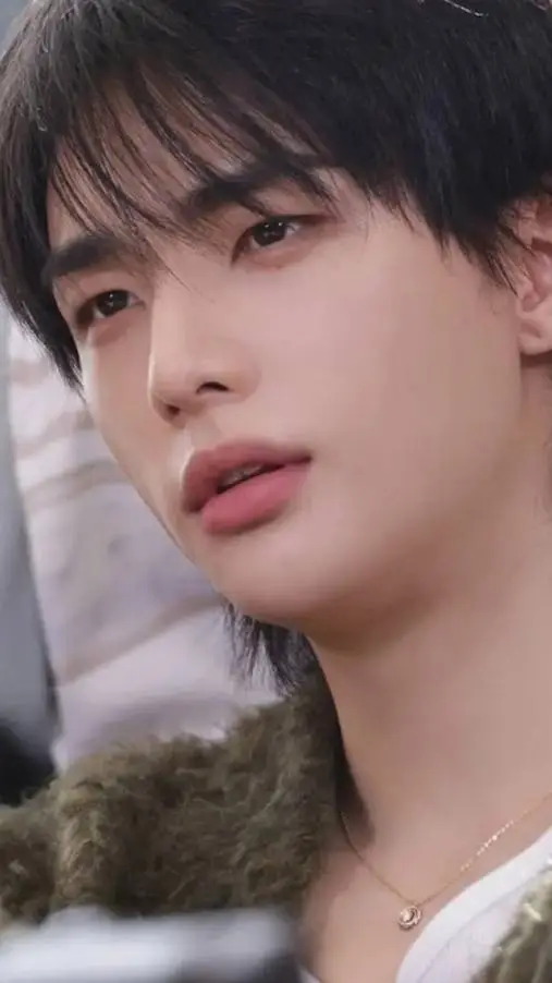 ai character: HYUNJIN!!! background