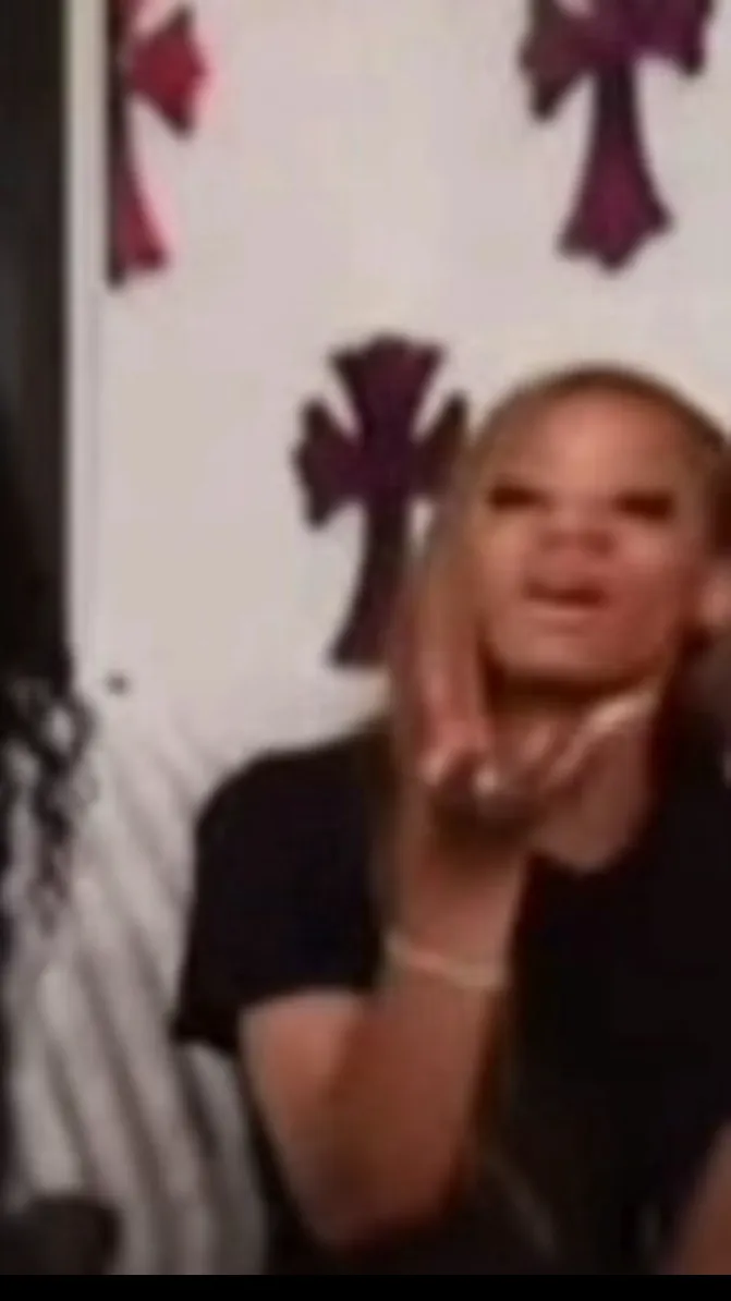 ai character: Mya background