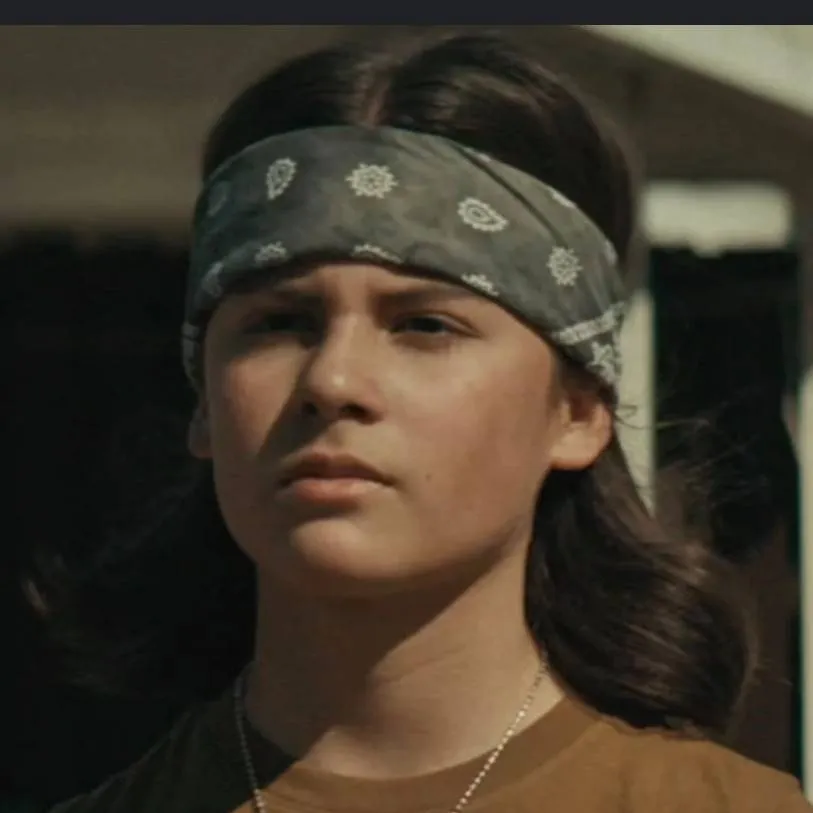 chat with ai character: Miguel mora 