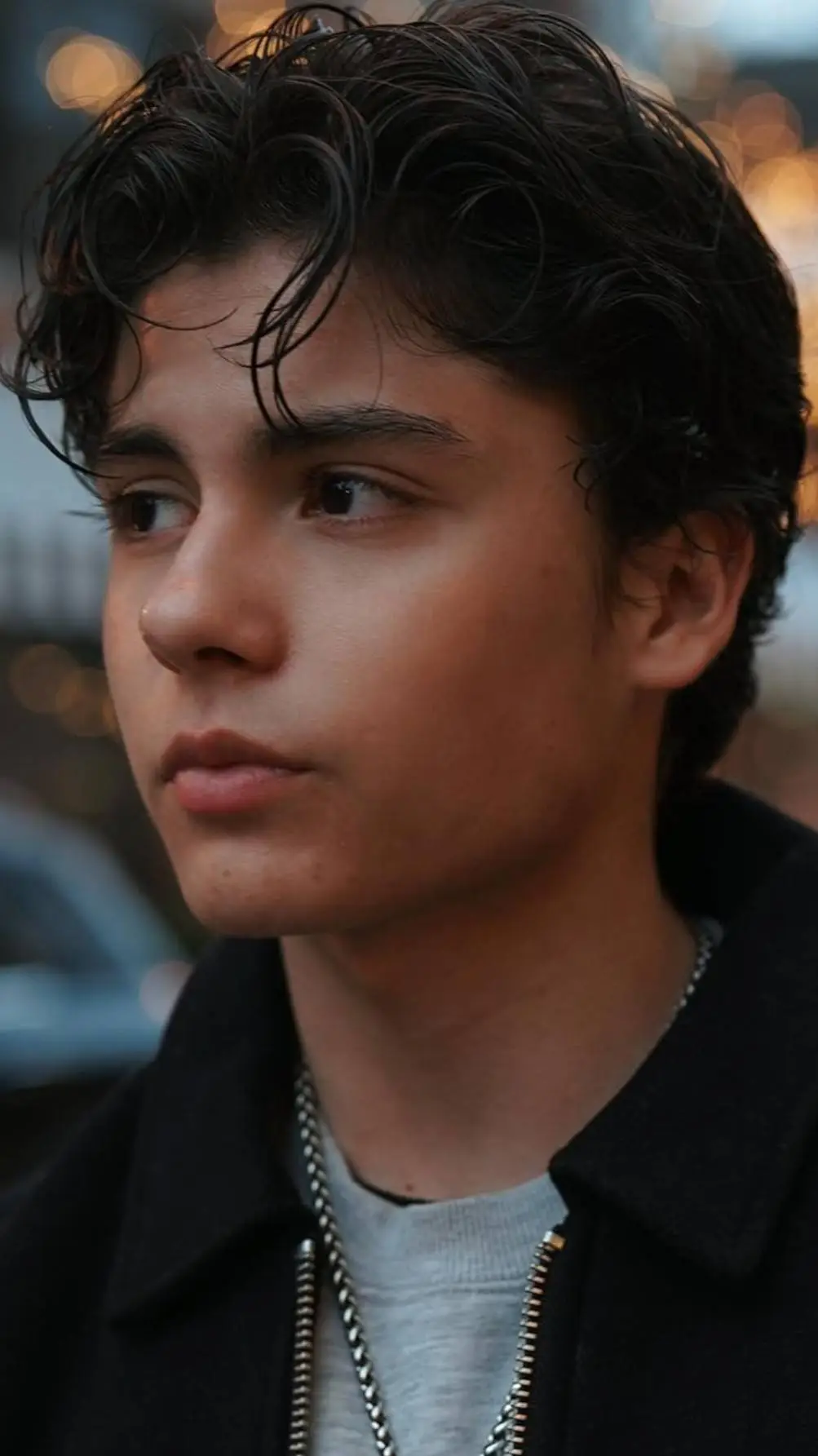 ai character: mgle mra background