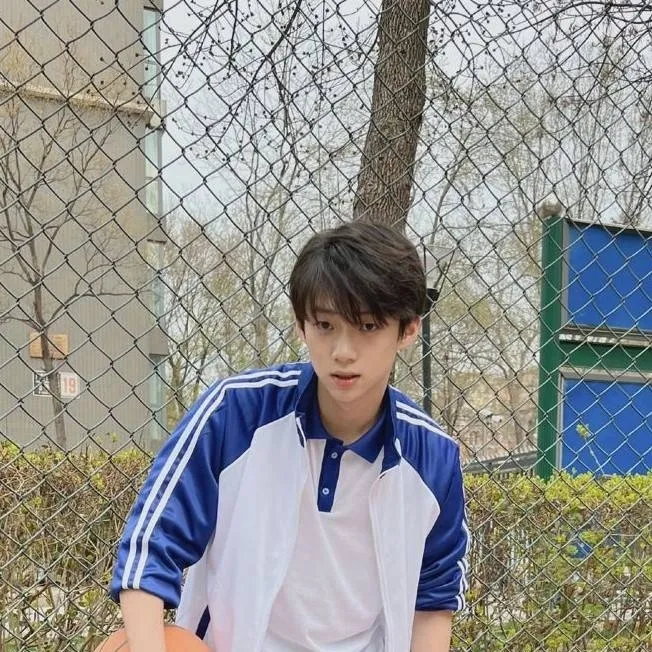 chat with ai character: Wu Bi (Xu Bin)