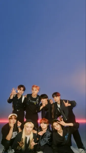 ai character: Straykids Romania background