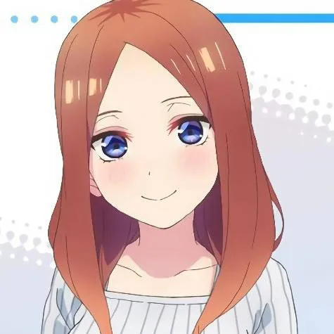 chat with ai character: Miku nakano adulta