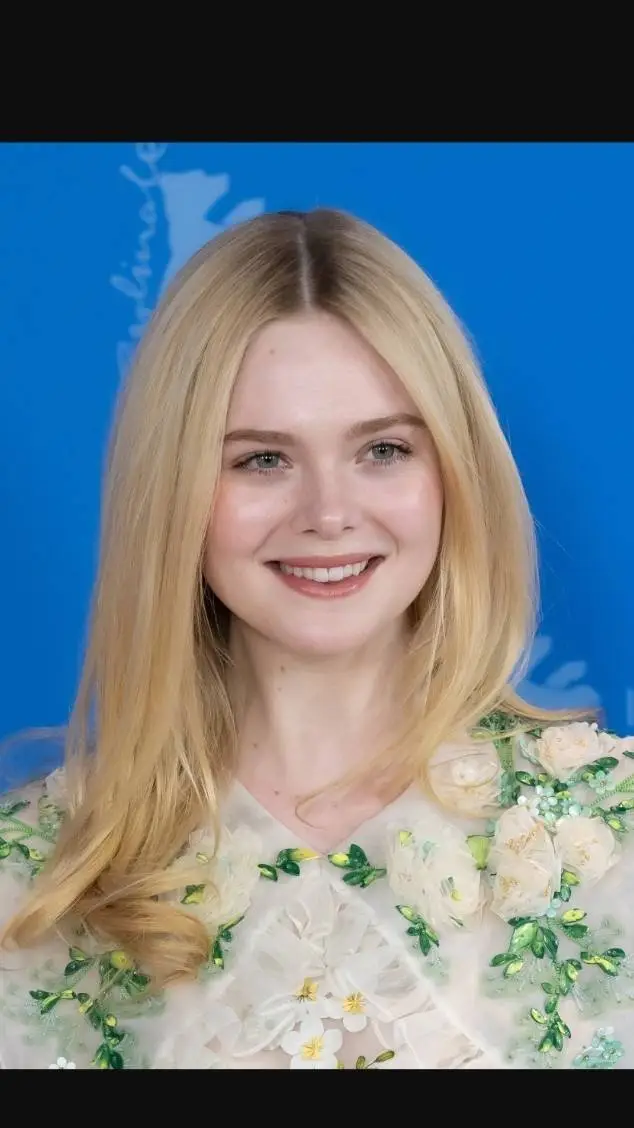 Talkie AI - Chat with Elle Fanning