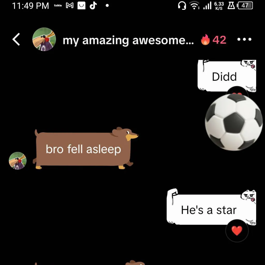 chat with ai character: Roblox admin famil