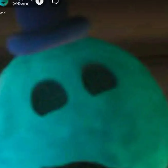 chat with ai character: doooey