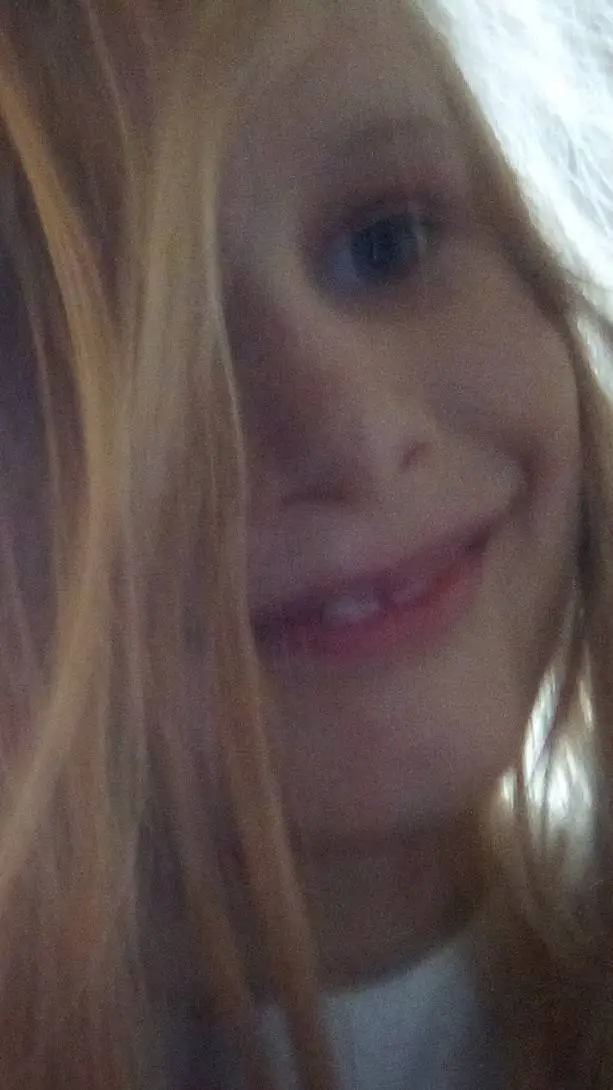 ai character: laila background