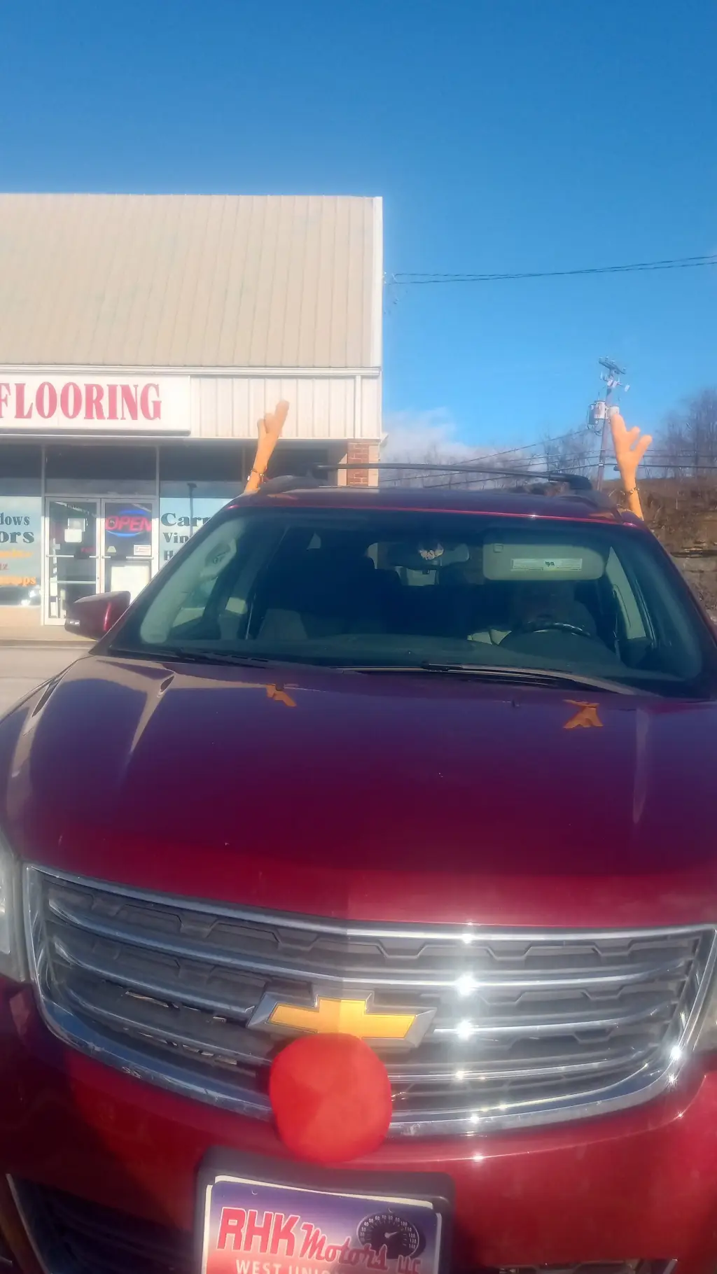 ai character: Chevrolet vore Jee background