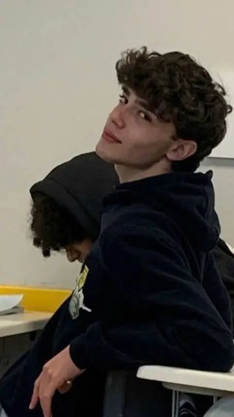 ai character: †★𝓓𝓲𝓮𝓰𝓸★† background