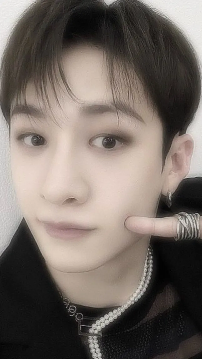 ai character: Bangchan  background