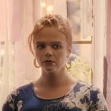 chat with ai character: Nina