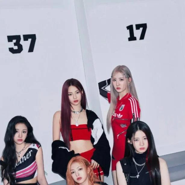 chat with ai character: BABYMONSTER♛