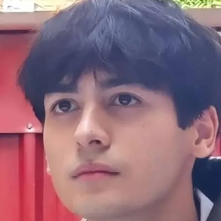 chat with ai character: Kiefer 