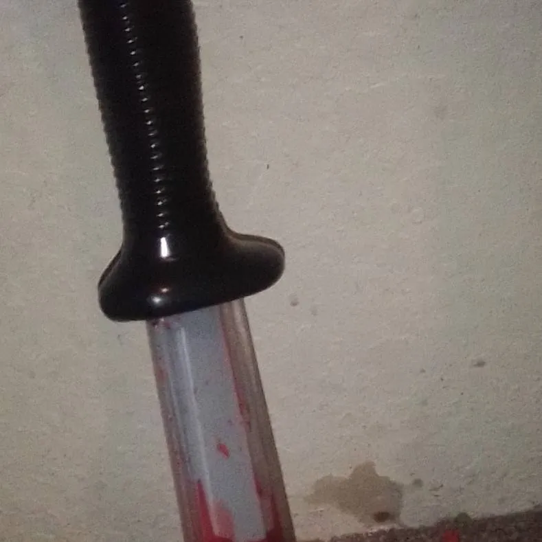 chat with ai character: ghost face