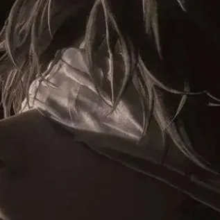 chat with ai character: ~Alex