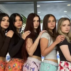 Chat with Bop House - text or voice, Enjoy AI Chat Free & Safe