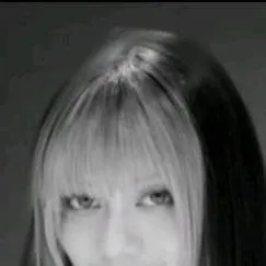 chat with ai character: •~Megan~•