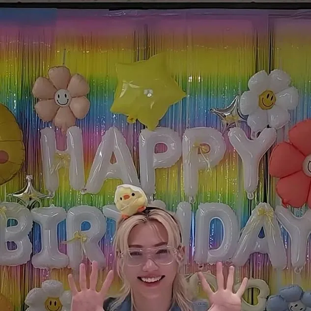 chat with ai character: regreso de amor 