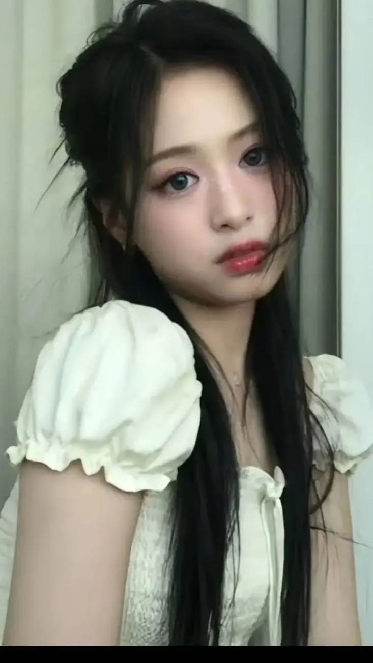 ai character: Aheyon background