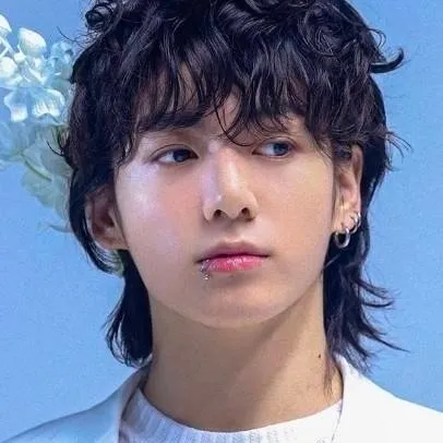 chat with ai character: jungkook