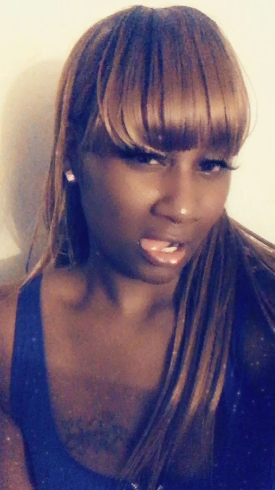 ai character: Saja ￼ background