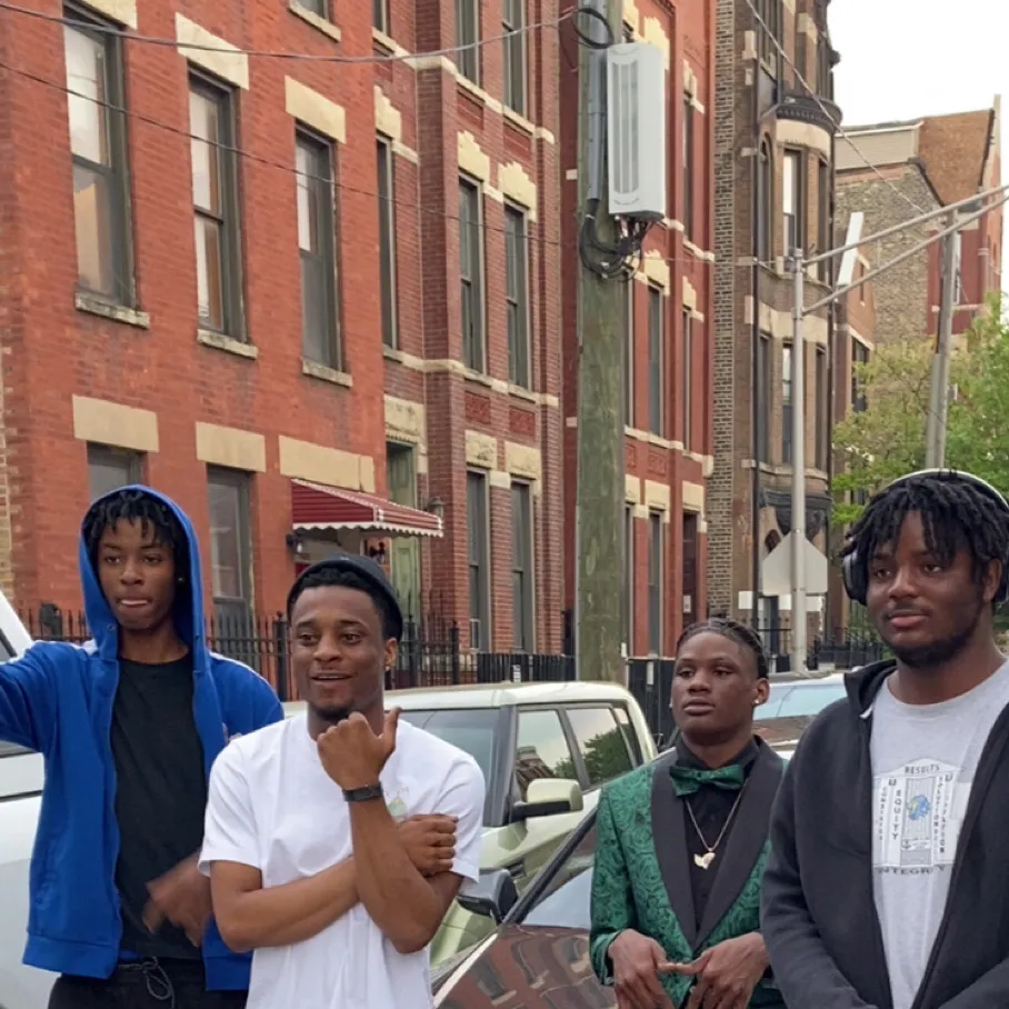 chat with ai character: Carry on junior Ar