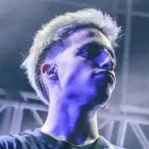 chat with ai character: wos