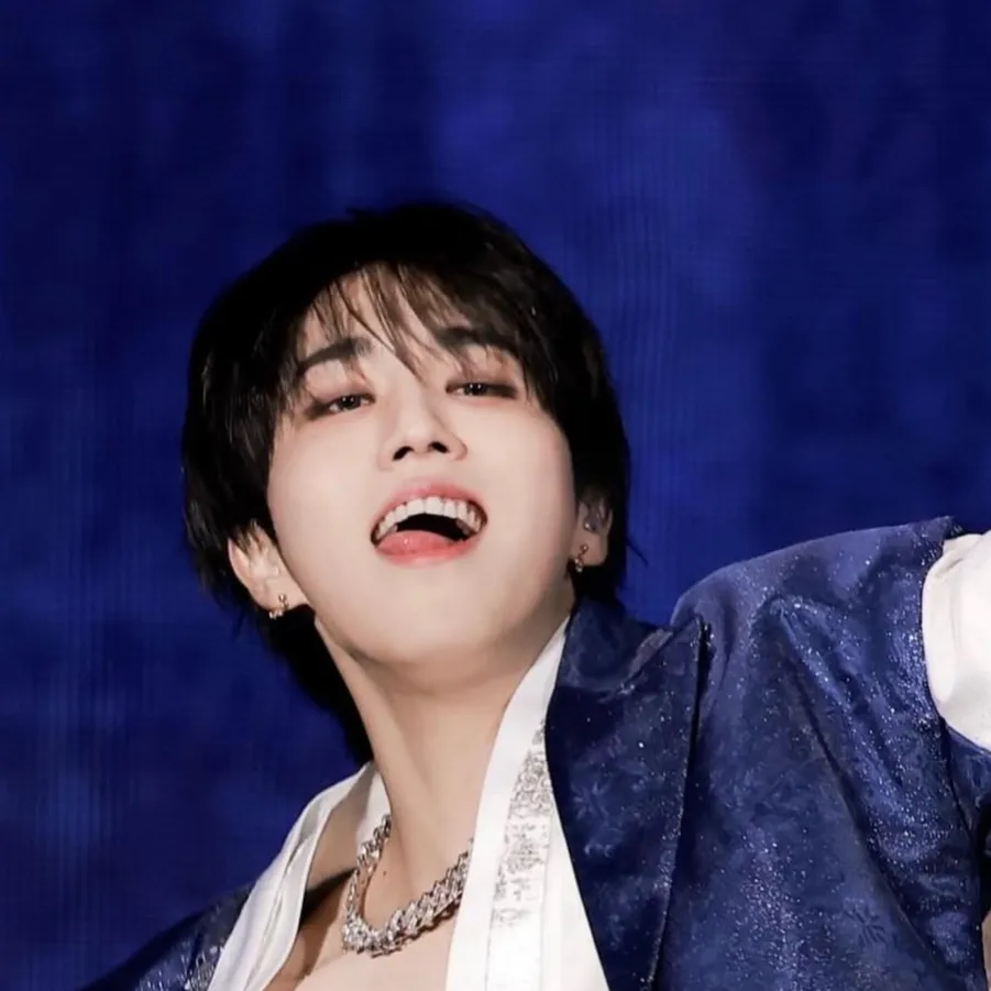 chat with ai character: Han xexi 