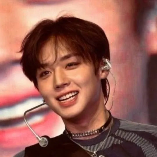 chat with ai character: Park jihoon 