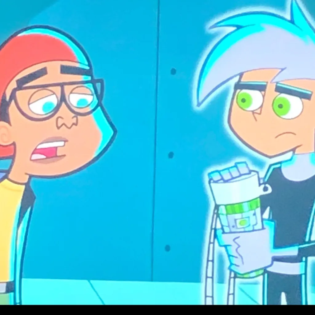 chat with ai character: Friends?