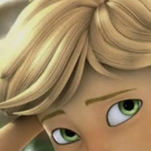 chat with ai character: 𝑨𝒅𝒓𝒊𝒆𝒏