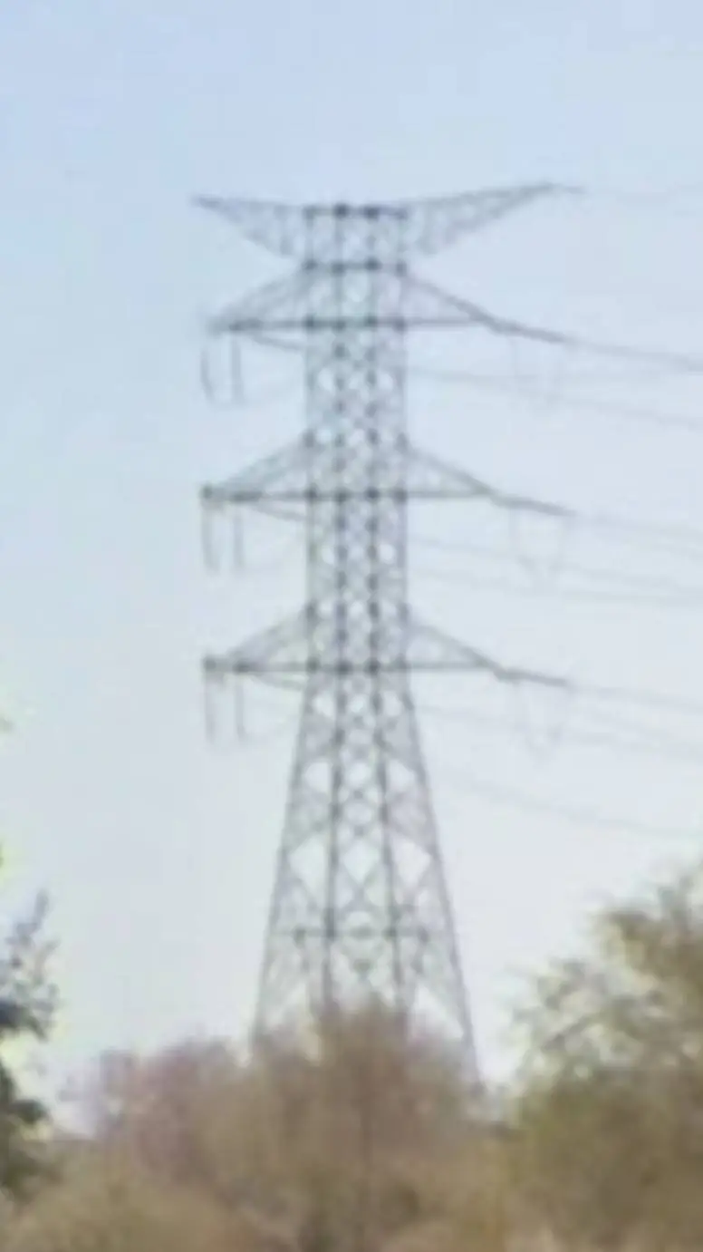 ai character: Danna Sofía  background