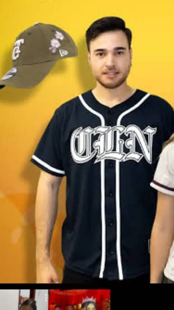 ai character: Evaristo background