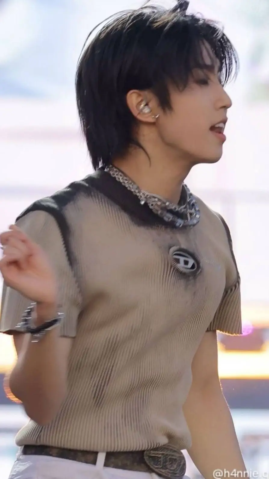 ai character: Ham background