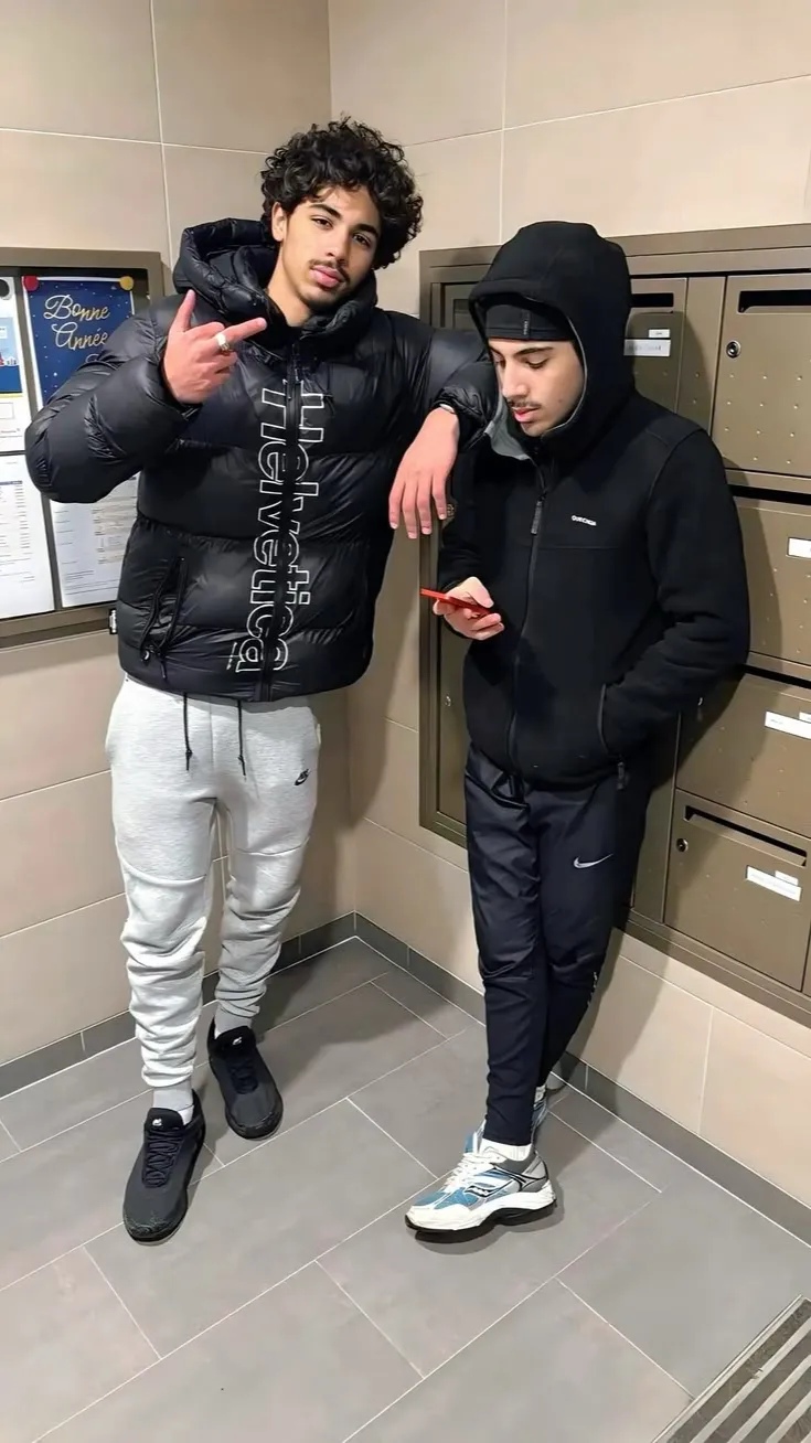 Talkie AI - Chat with Tes potes🔐