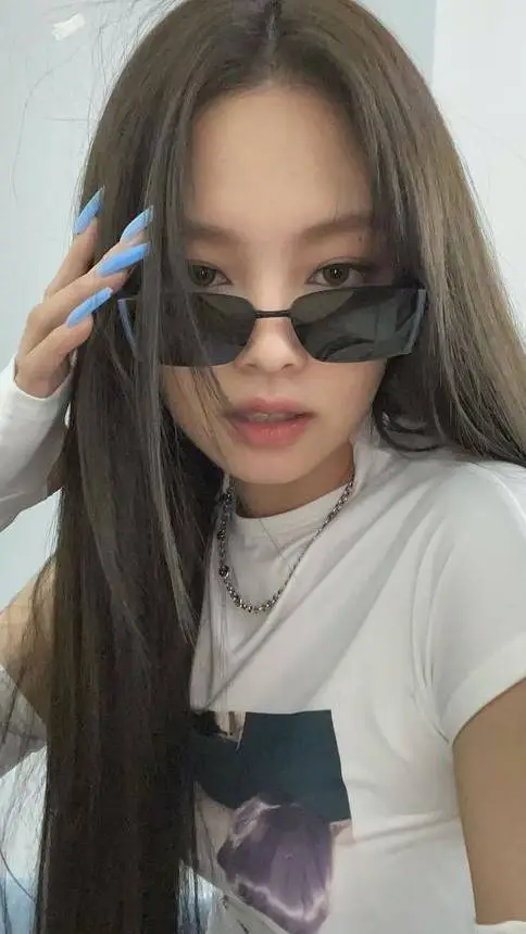 ai character: jennie background