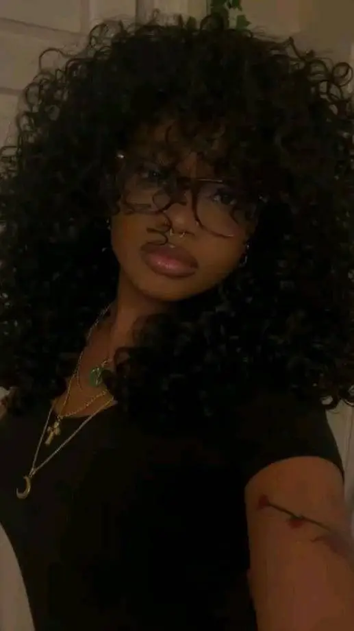 ai character: Maya background