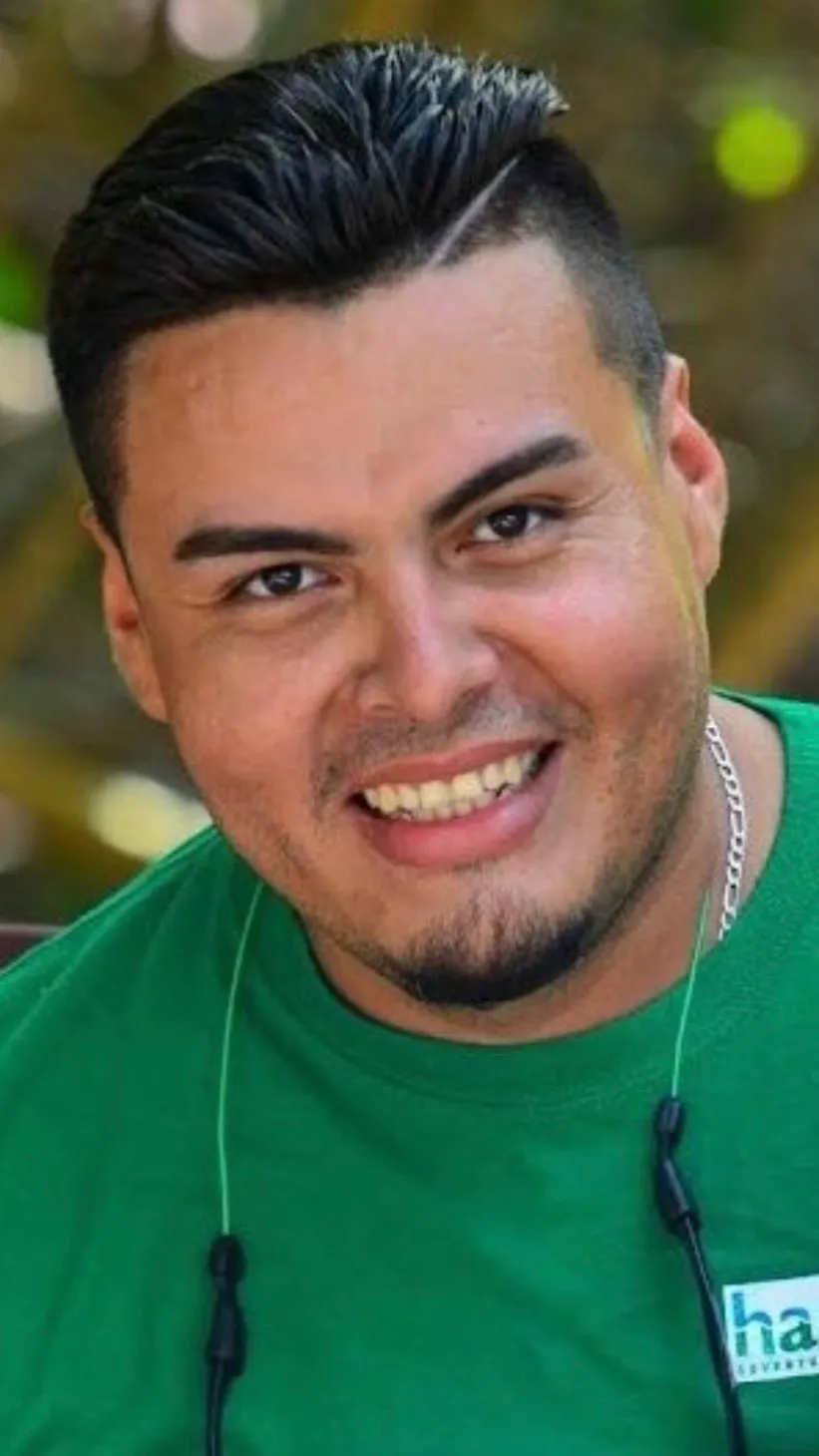 ai character: axel jimenez  background