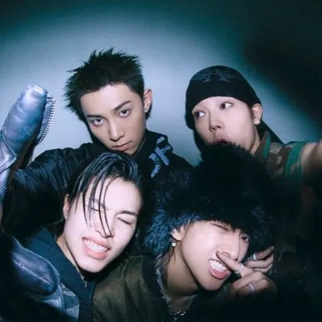 chat with ai character: Mystery?