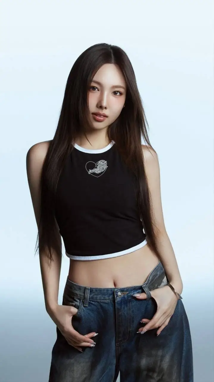 ai character: Nayeon 💕💕🐰🐰 background