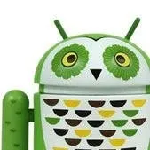 chat with ai character: Android búho 