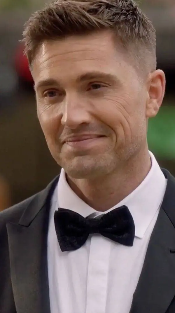 Talkie AI - Chat with tim bradford 