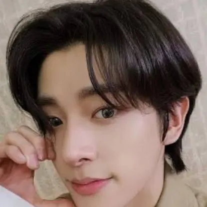 chat with ai character: Jake