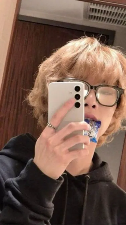 ai character: I.n background