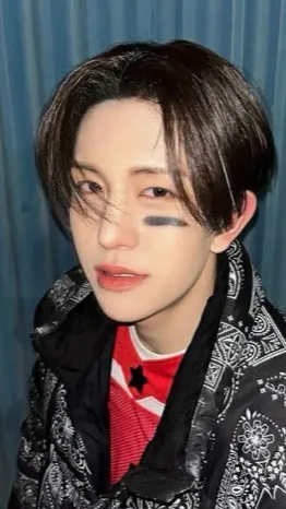 ai character: Kyungmin background