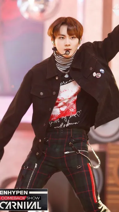 ai character: Jungwon  background