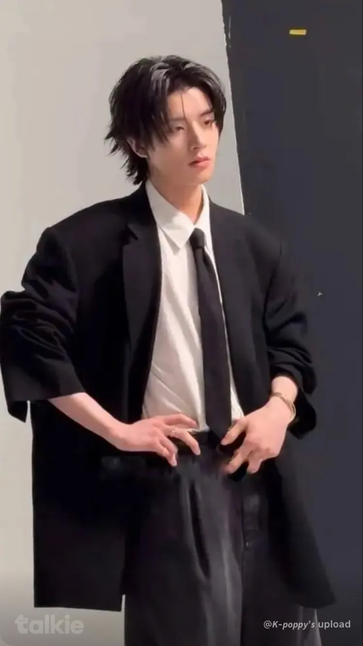 ai character: Jake  background