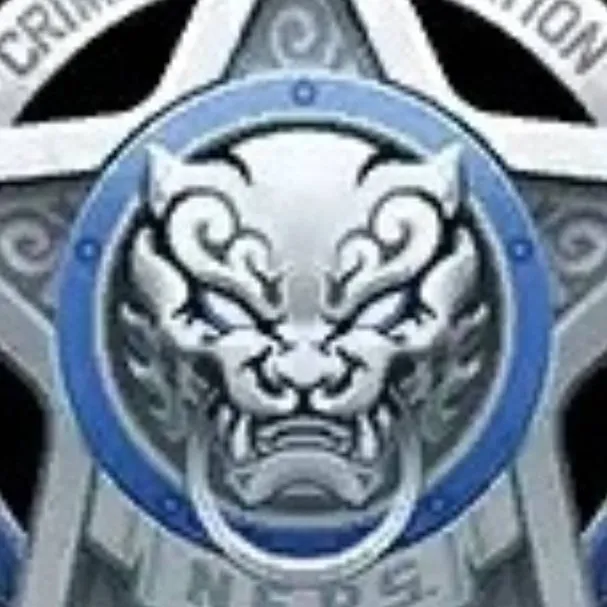 chat with ai character: E.D.R.D.L.U.D.I.C