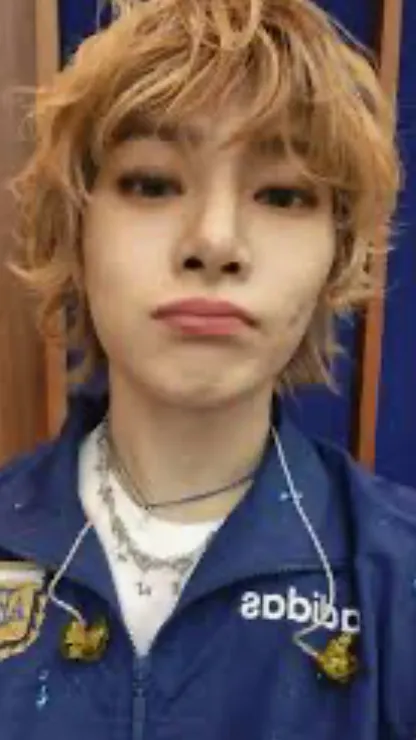 ai character: I.N background