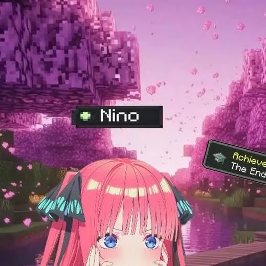 chat with ai character: Nino (Minecraft) 💖